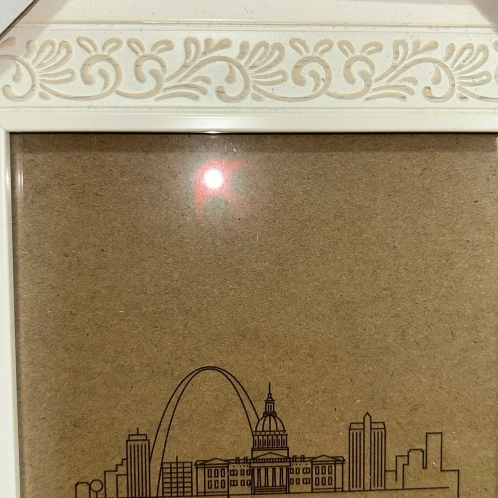 White Ornate Geometric‎ Picture Frame